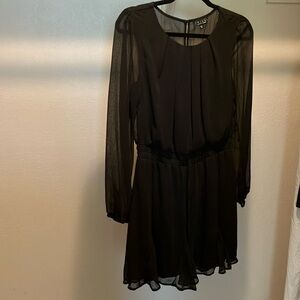 —medium black trixxi dress